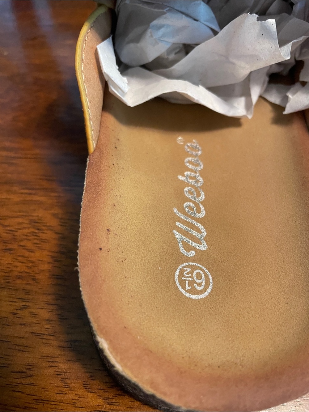 WEEBOO Suede Penny Loafers Women’s 6.5 Mustard Yellow *flaws* - Picture 5 of 6